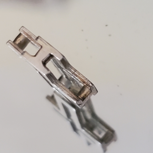 * Vintage Henning Ulrichsen Modern Cross - Picture 2 of 4